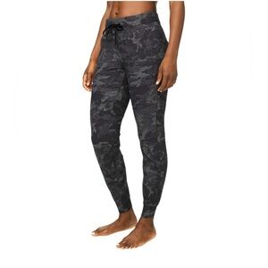 Lululemon Ready To Rulu Pant Sz 4 Updated Incognito Camo HTR Black